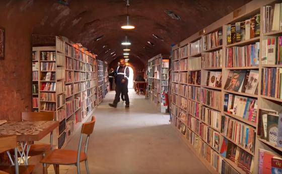 Хигиенисти в Анкара направиха библиотека