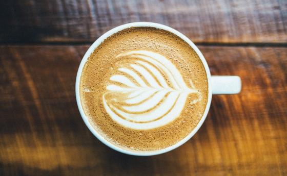 Как кофеинът се отразява на тялото и мозъка?