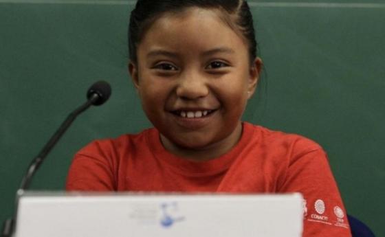 8-годишно момиче от Мексико печели научна награда по ядрена физика