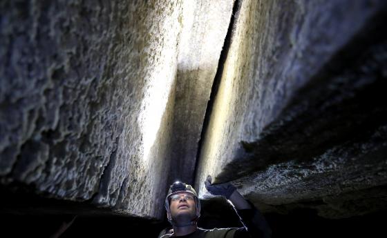 В Израел откриха най-дългата солна пещера в света