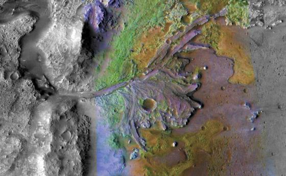 На Марс откриха признаци на минал живот