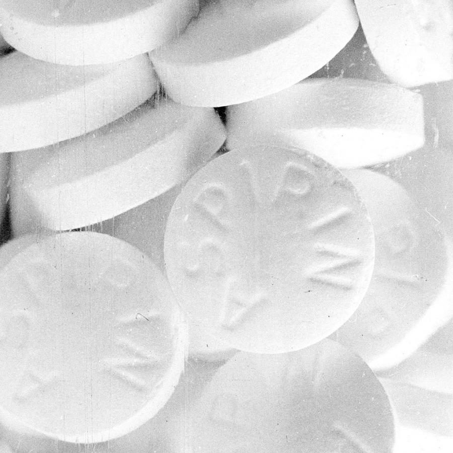 Според нов доклад в The American Journal of Medicine аспиринът