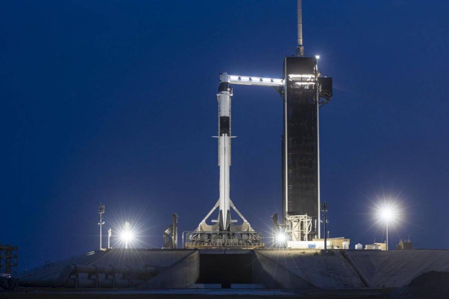 От NASA дадоха зелена светлина на партньора си SpaceX относно