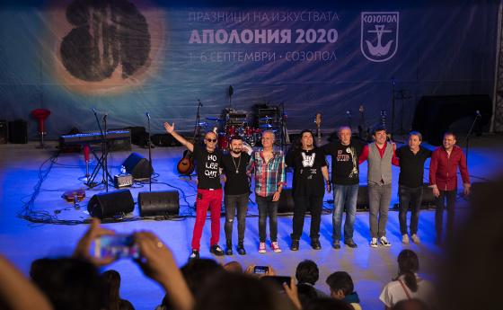 Супергрупата „Фондацията“ закри 36-ото издание на Аполония с грандиозен рок концерт