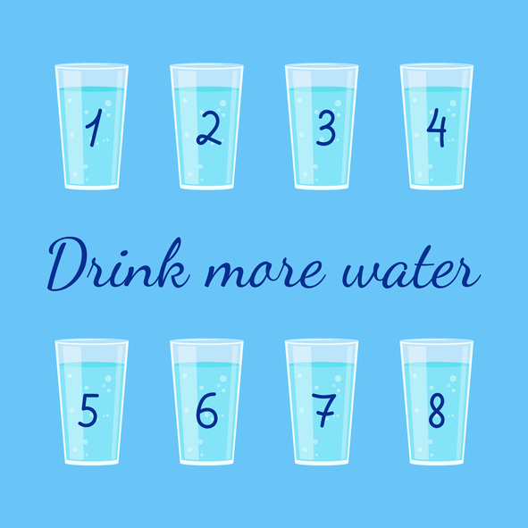 Пийте мното вода през деня Трябва да изпивате минимум по