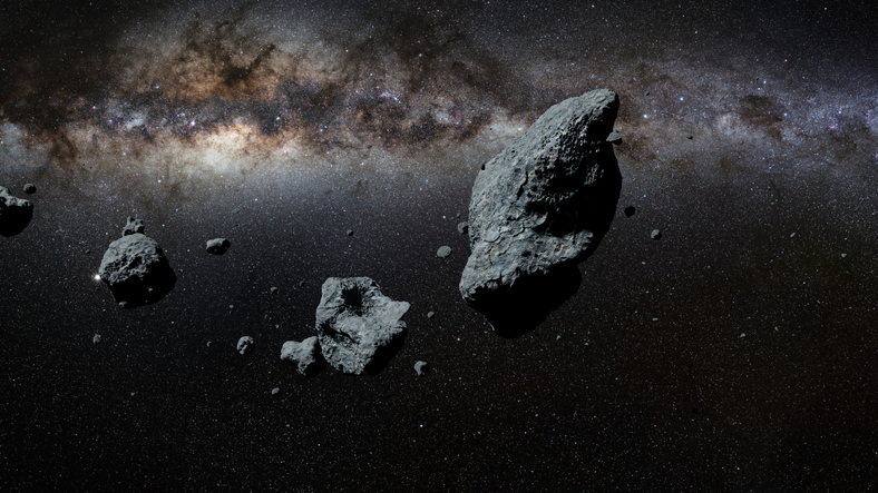 В проби от метеорити учени откриха последните две от петте