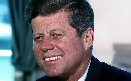Дж.Ф.Кенеди: „Мирът не трябва да е неосъществим и войната не трябва да е неизбежна“