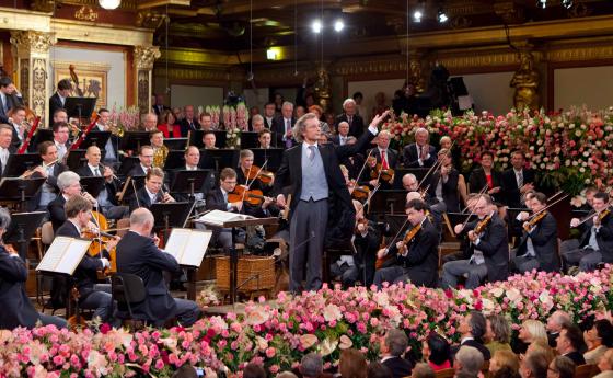Франц Велзер-Мьост ще дирижира Новогодишния концерт на Виенската филхармония