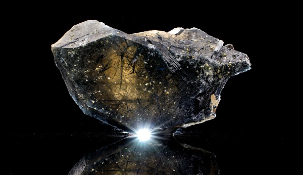  Турмалин шерл в кварц 