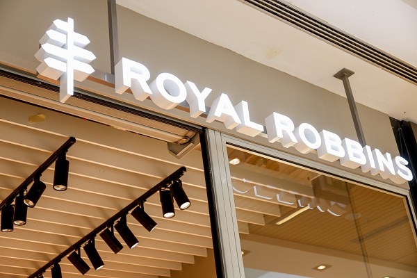 През месец април емблематичната американска марка Royal Robbins открива първия