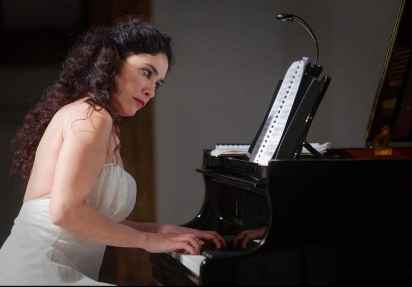  Надежда Цанова 