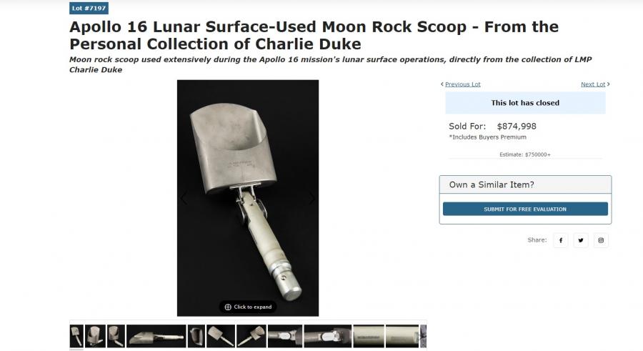 Лунна лопатка за почва от мисията „Аполо 16“ продадена на търг за 874 998 долара