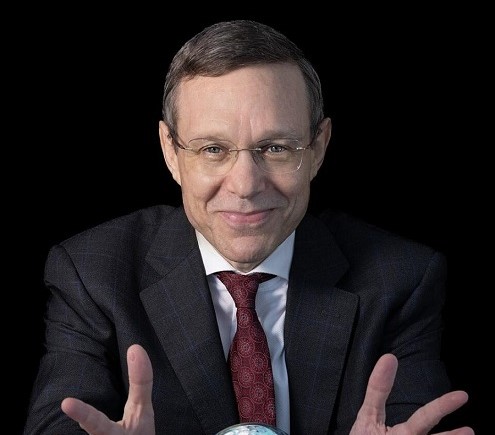 Ави Льоб с нови аргументи, че 3I/ATLAS не е просто комета, а космически кораб