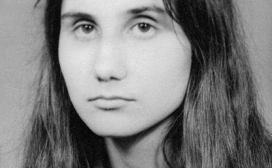 Тогава искам сън да подаря на всекиго. И свойта обич цяла...