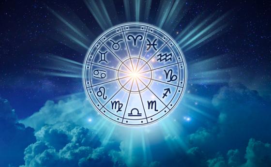 Марс е в Козирог до 24 януари