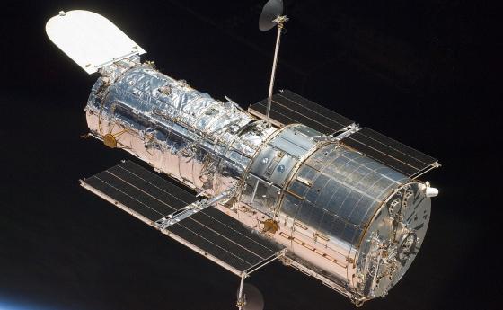 След 6 млрд. км в Космоса телескопът „Хъбъл“ скоро ще падне на земята