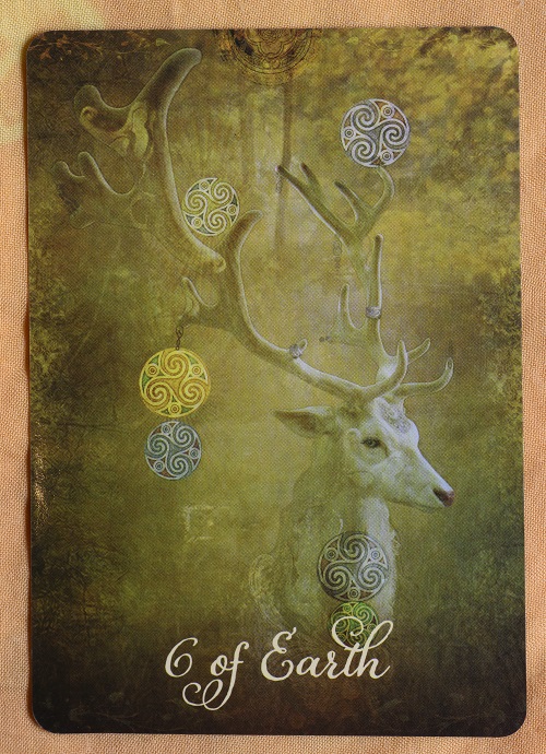 Шестица Земя - карта Таро за 18 февруари