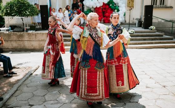 На гости в Гостиля при банатските българи