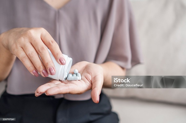 снимки iStock и Добрин Кашавелов