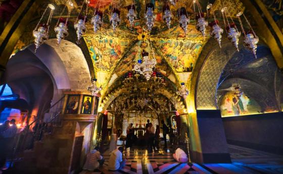 Благодатният огън