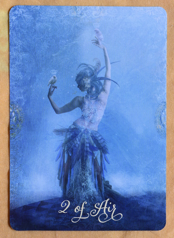 Карта Таро за 19 април - Двойка Въздух
