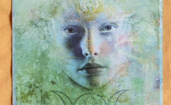 Карта Таро за 25 април - Висшата Жрица