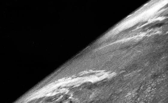 Първата снимка на Земята от космоса е направена още през 1946 г. с нацистка ракета